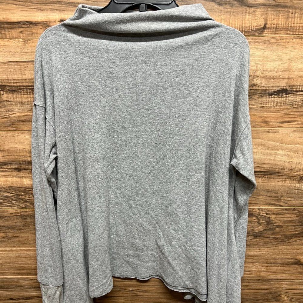 Mododoc xs grey sweater top